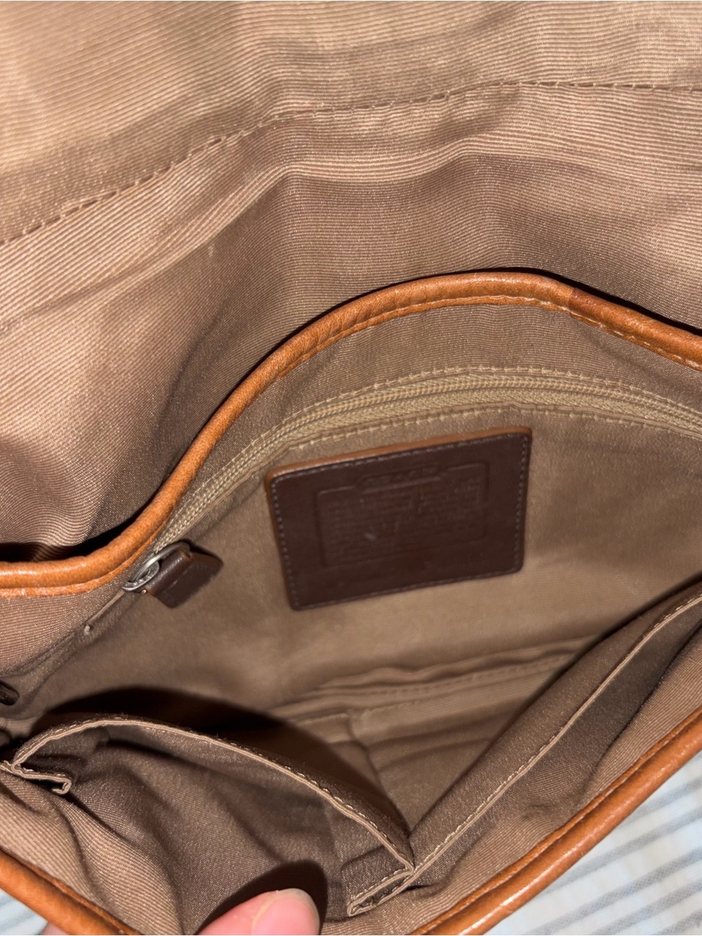 Coach Y2K Mini Coach SoHo Shoulder Bag Cream and Brown Leather Shoulder Bag - Picture 4 of 6